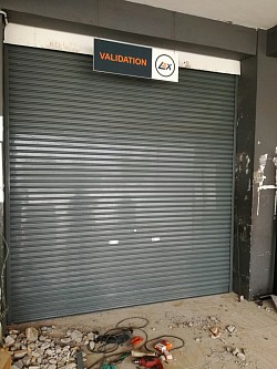 Pemasangan Rolling Door