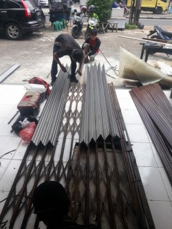 Service Folding Gate Palmerah Barat