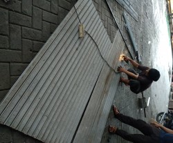 Service Rolling Door Jatinegara Barat jakarta Timur